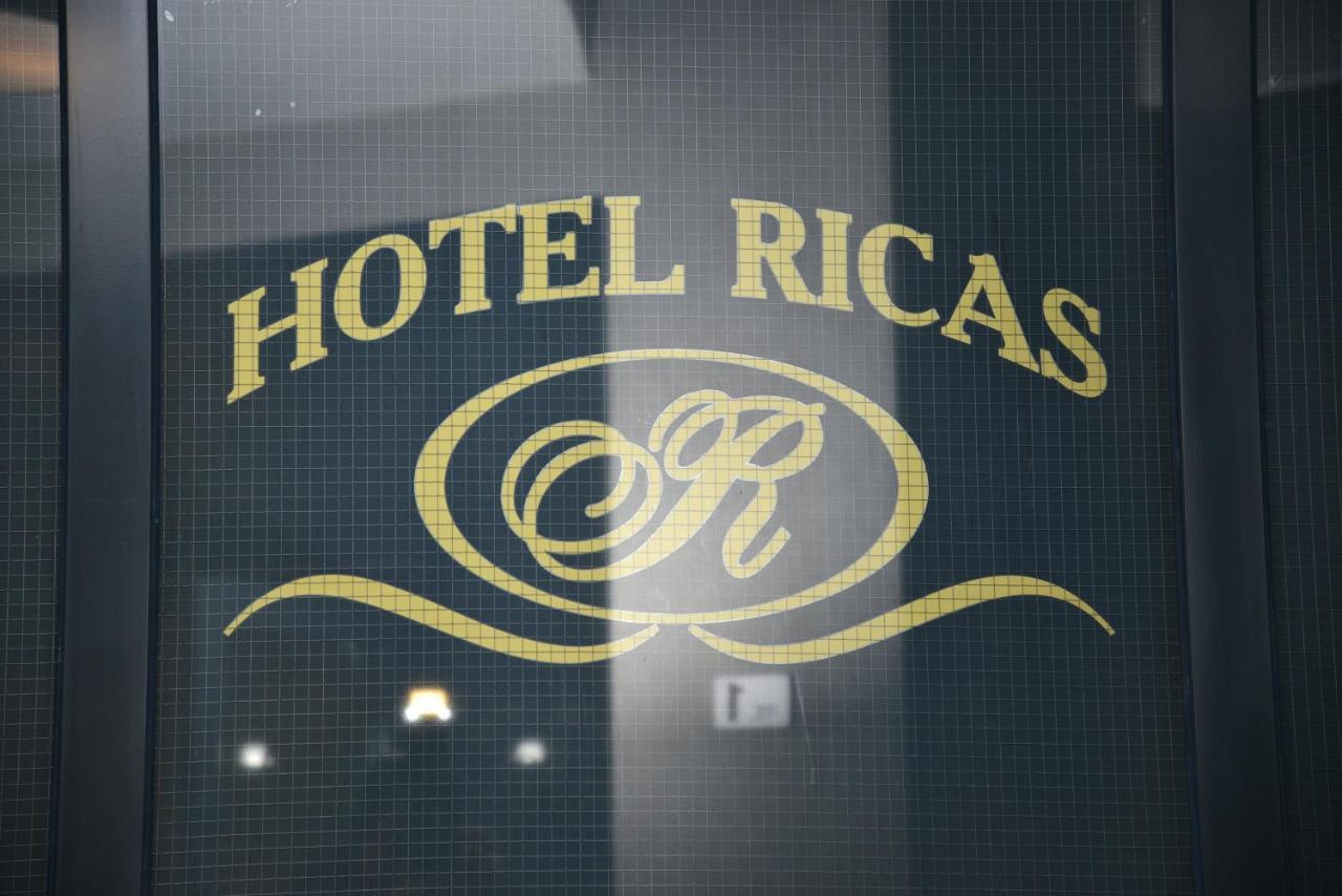 Hotel Ricas Sliven Exterior foto